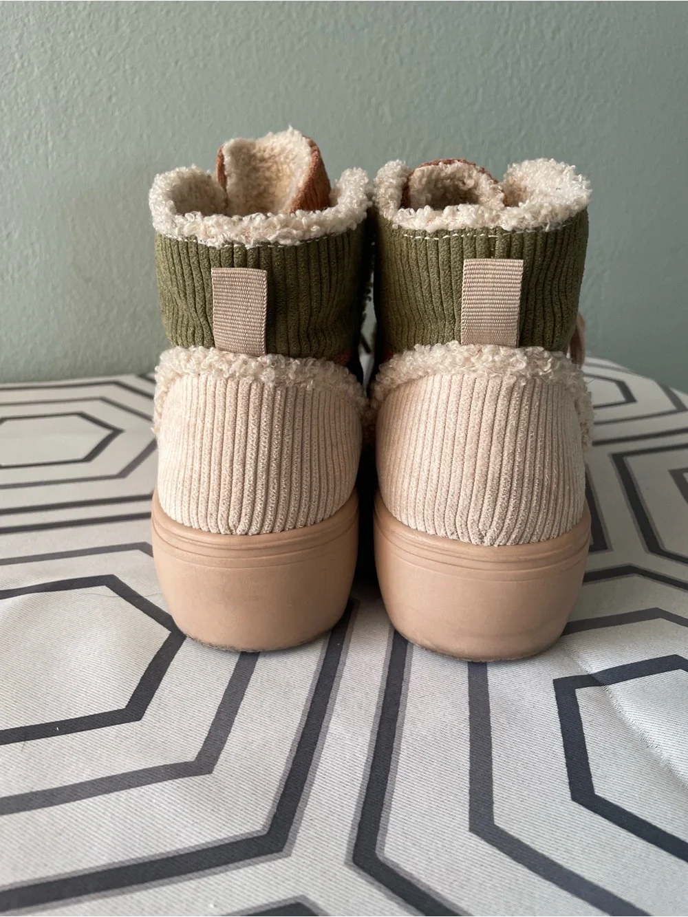 Rocket Dog | Earth Tones Fleece Corduroy Patchwork High Top Platform Sneakers